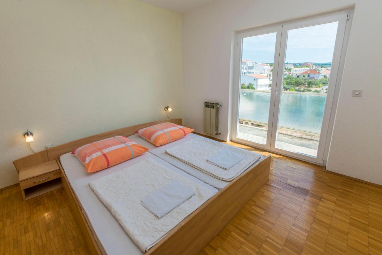 Apartments Jelka Primošten Exteriör bild